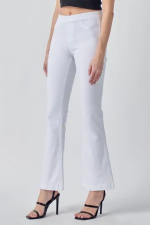Hadley Cello Mid Rise White Flare Jeggings (Size XL)