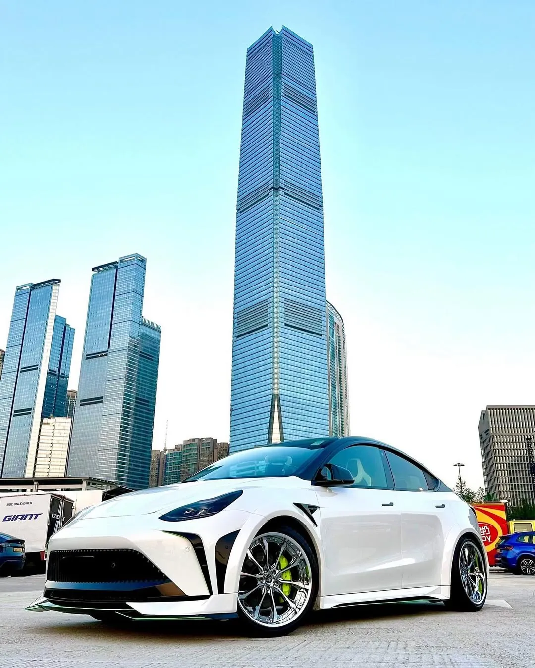 Robot Craftsman "STARSHIP" Side Skirts for Tesla Model Y Performance AWD Long Range RWD PP