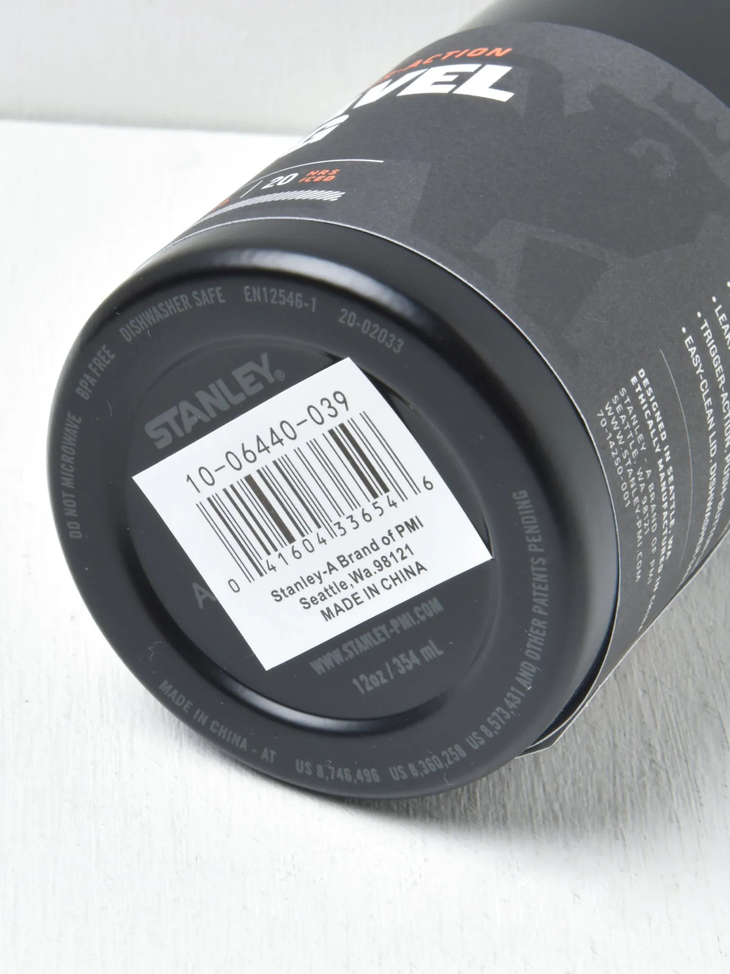The Trigger-Action Travel Mug 12OZ/35LMatte Black